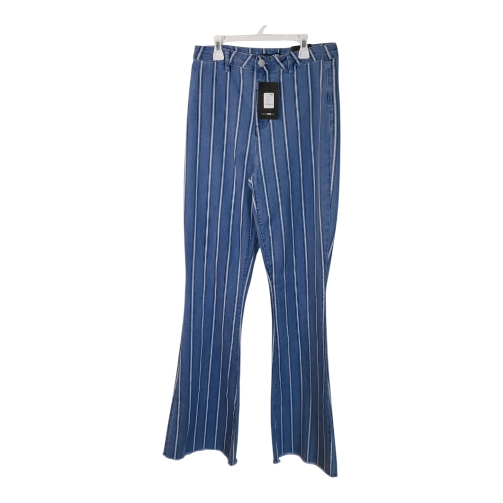 💕Fashion‎ Nova crossed the line striped flare jeans, size 13, light blue w…